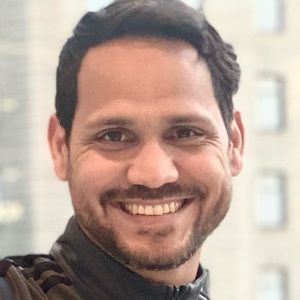 Meet your Posher, Julian